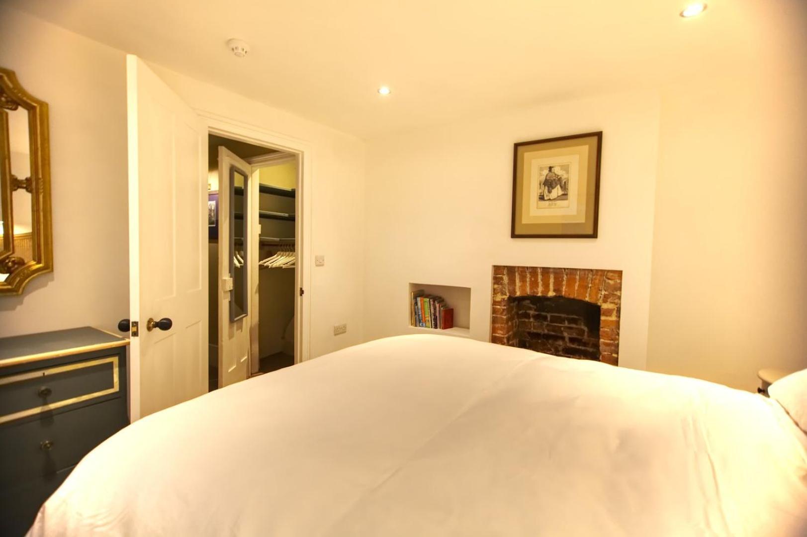 The Artists Retreat - Hastings Apartment Bagian luar foto